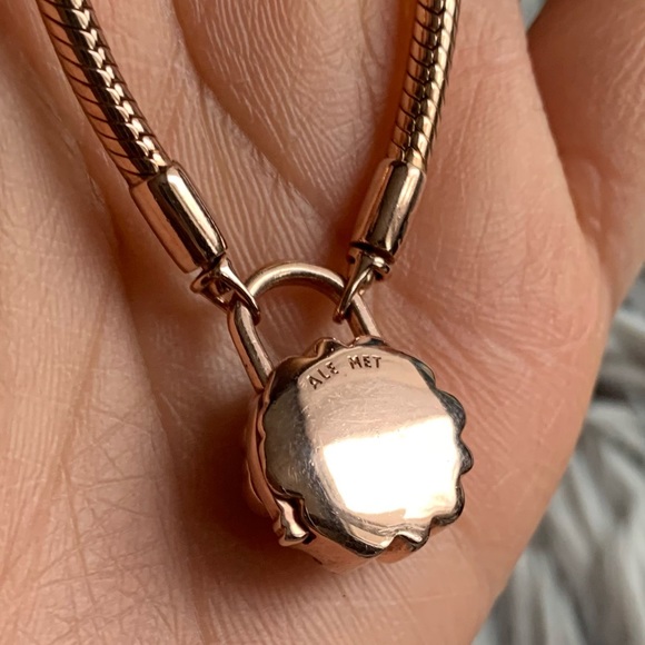 Retired Pandora Carrier Heraldic Amethyst Padlock Bracelet Doctor Strange Charms - Picture 14 of 15